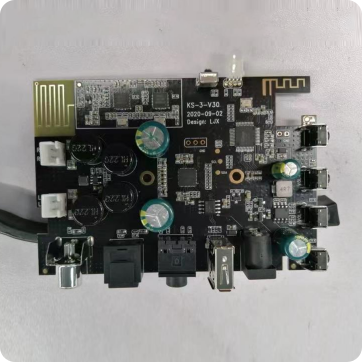 Automotive amplifier board